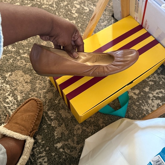 J. Crew Tan Leather Flats - Picture 4 of 5